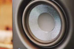 Speaker Bluetooth Suara Pecah? Ini Cara Atasinya Biar Jernih Lagi