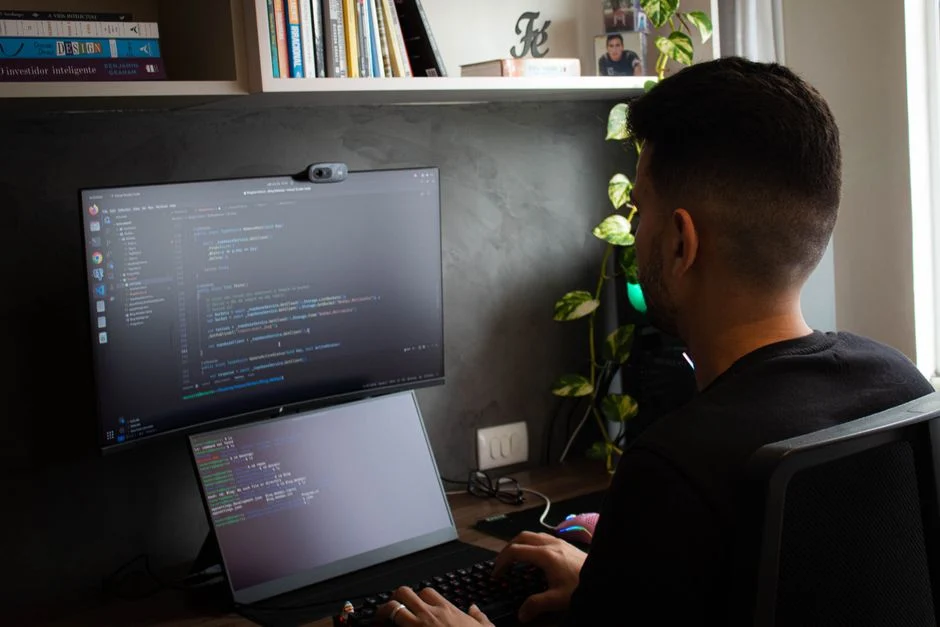 Pengaturan privasi kamera di Windows untuk mengaktifkan akses aplikasi.