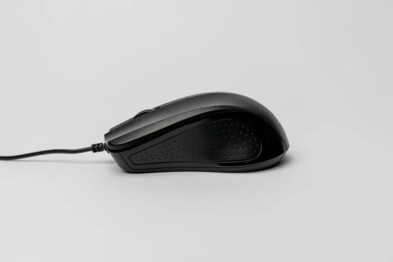 Mouse Wireless vs Mouse Kabel: Mana yang Lebih Pas Buat Kamu?