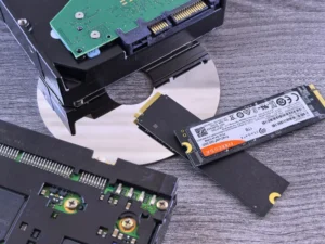 Worth It Gak Sih Upgrade HDD ke SSD di Laptop Lama Kamu?