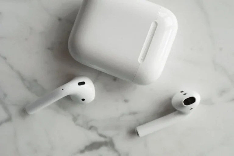 Cara Merawat Earbud TWS Biar Awet dan Suara Tetap Jernih