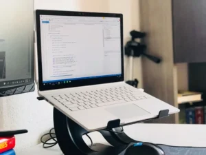 Panduan Pilih Cooling Pad Laptop Buat Cegah Overheat